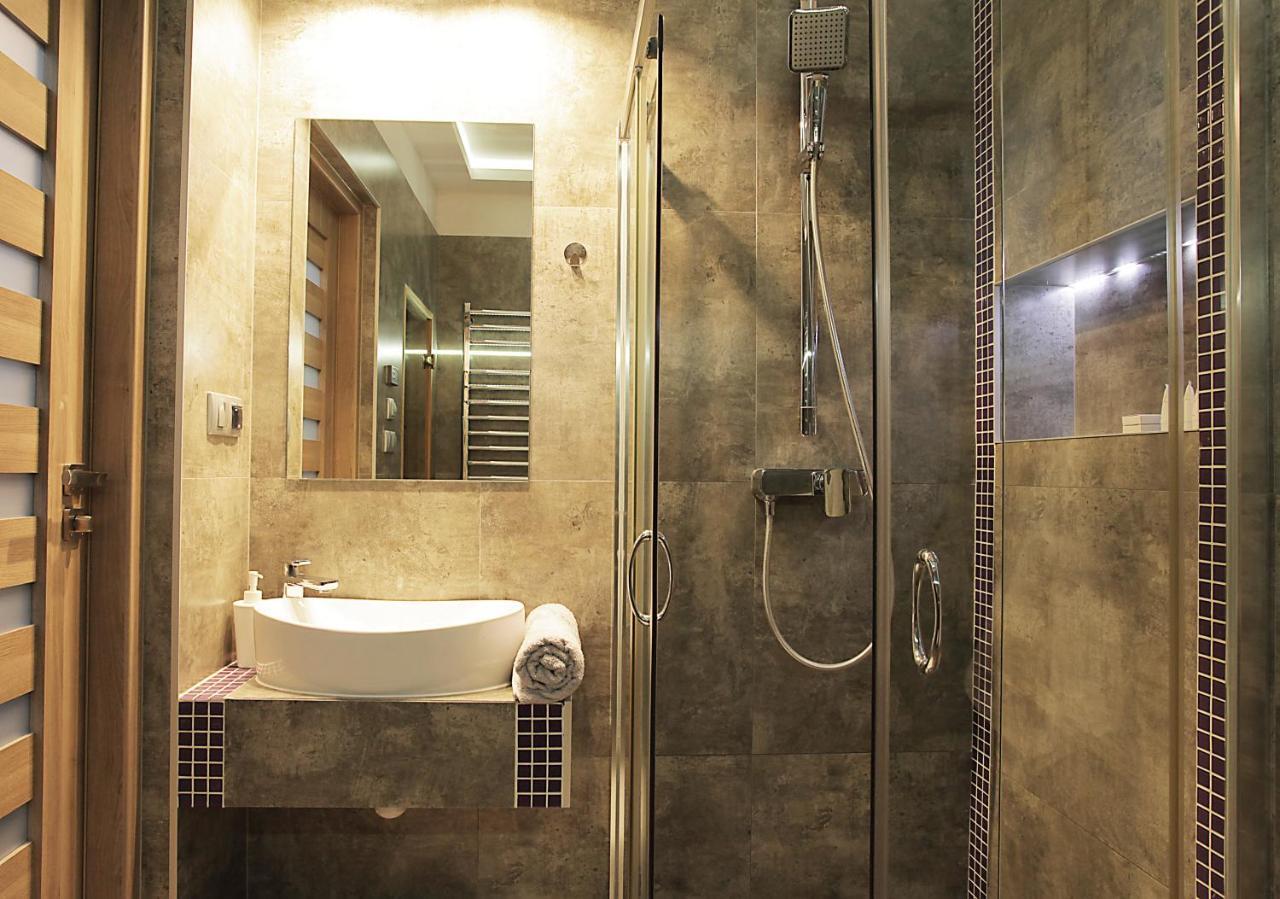 Apartament Rodzinny Hrabiego - Sauna, Centrum Zakopanego Ul Zamoyskiego, Balkon, 2 Sypialnie, Parking, Gorne Krupowki エクステリア 写真